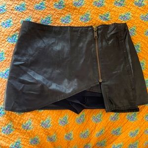 Free People leather skirt size 4